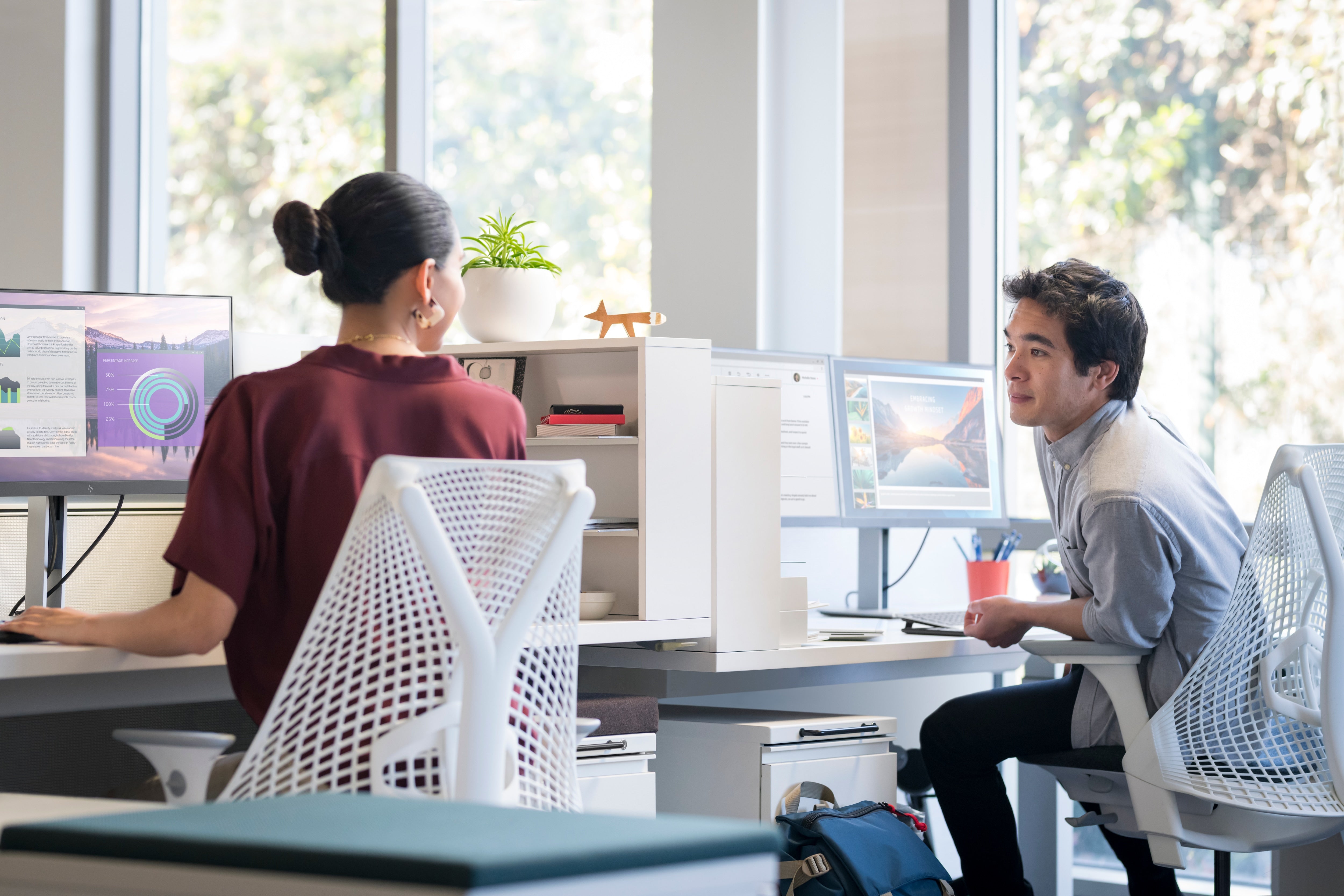 HP E-Series E22 G4 écran plat de PC 54,6 cm (21.5") 1920 x 1080 pixels Full HD LCD Noir, Argent 9VH72AA#ABB