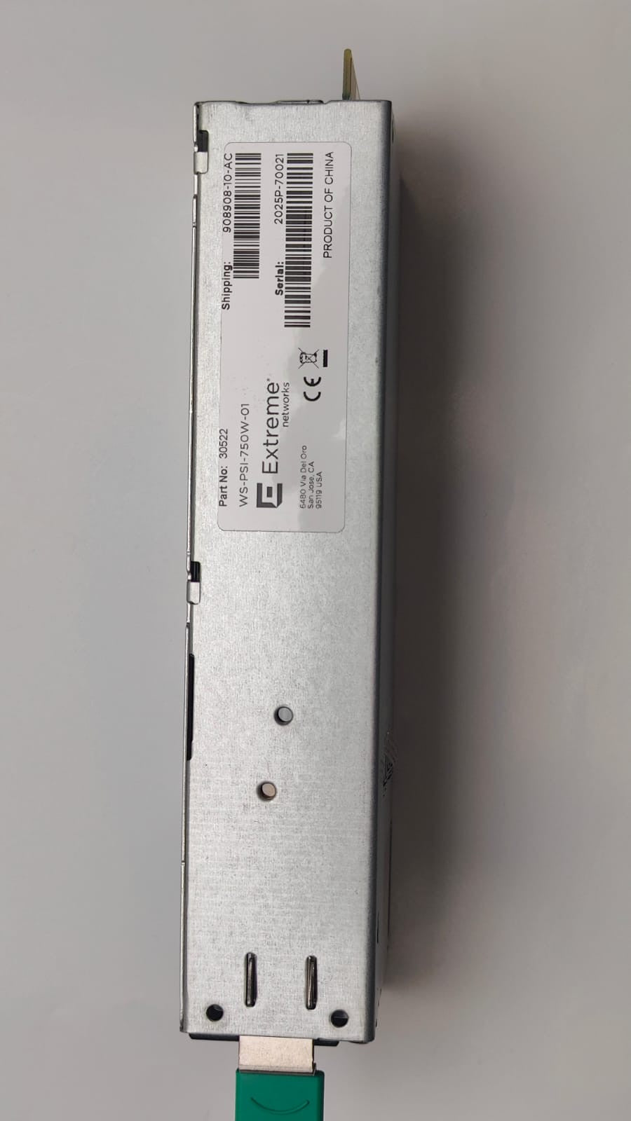 Extreme Networks Alimentation PWR 750 W pour application réseau WS-PSI-750W-01