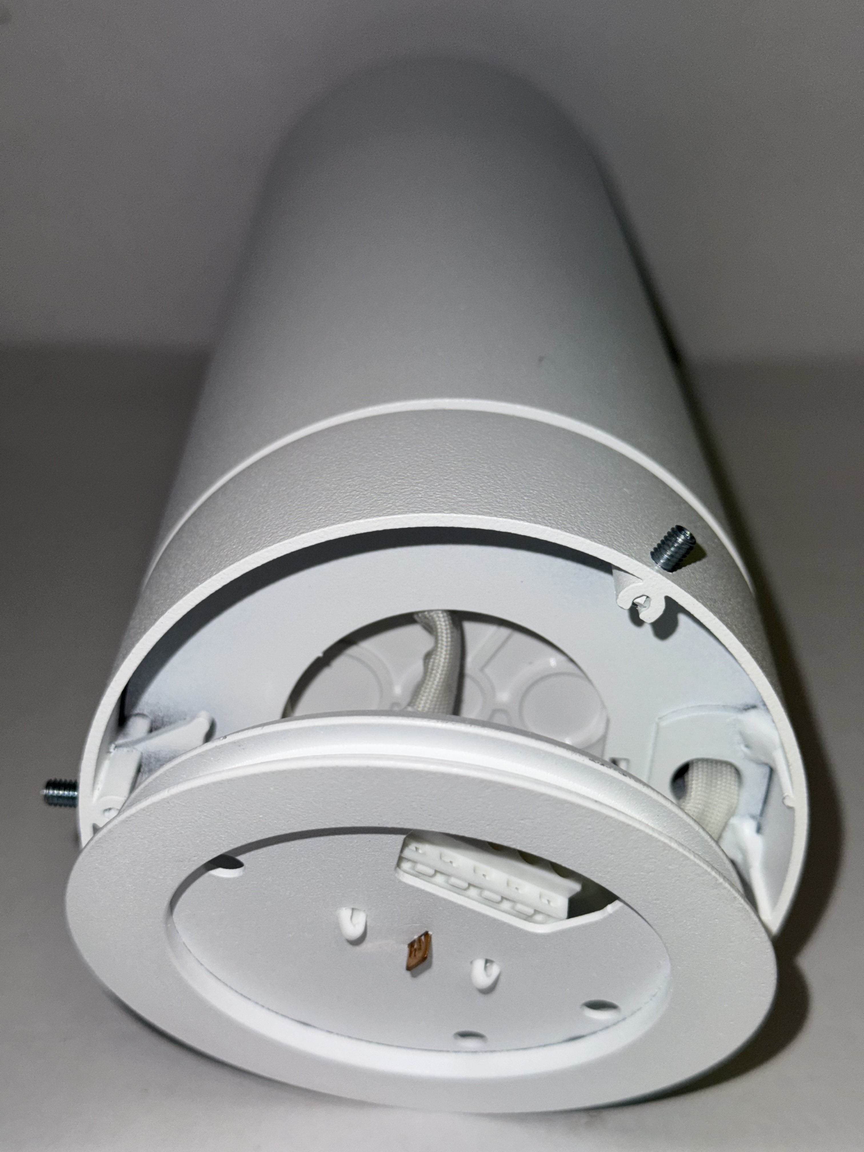 Intra Lighting Tubes C 100 déco 2350 LM 28 W 940 pour 36° 13052044201