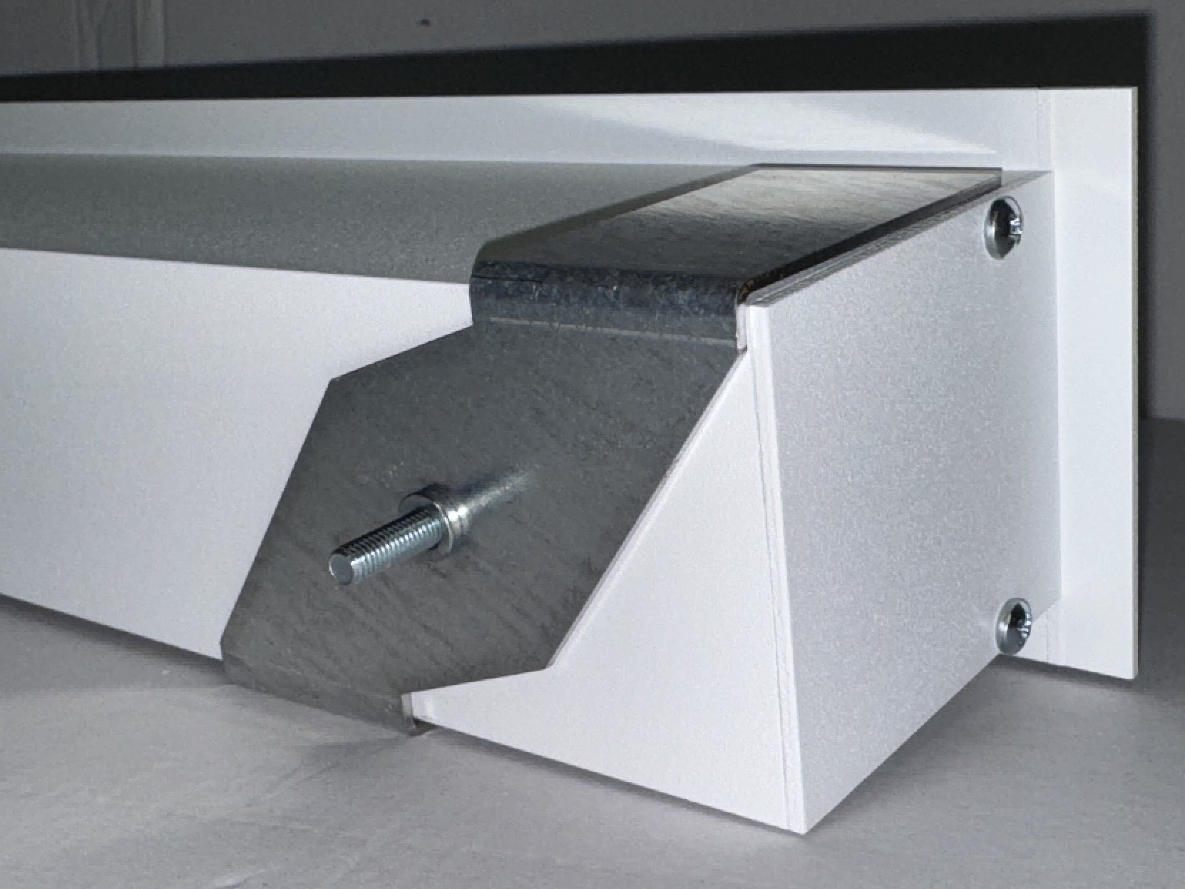 Intra Lighting Feu arrière Gyon RV sop 1000 LM 11 W827 L592MM 17011141011