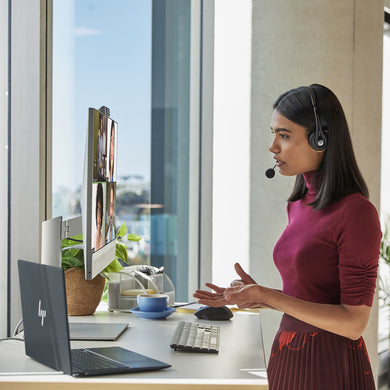 HP EliteOne 840 G9 Intel® Core™ i7 i7-14700 60,5 cm (23.8") 1920 x 1080 pixels PC All-in-One 16 Go DDR5-SDRAM 512 Go SSD Windows 11 Pro Wi-Fi 6E (802.11ax) Argent A0ZA8EA#ABF