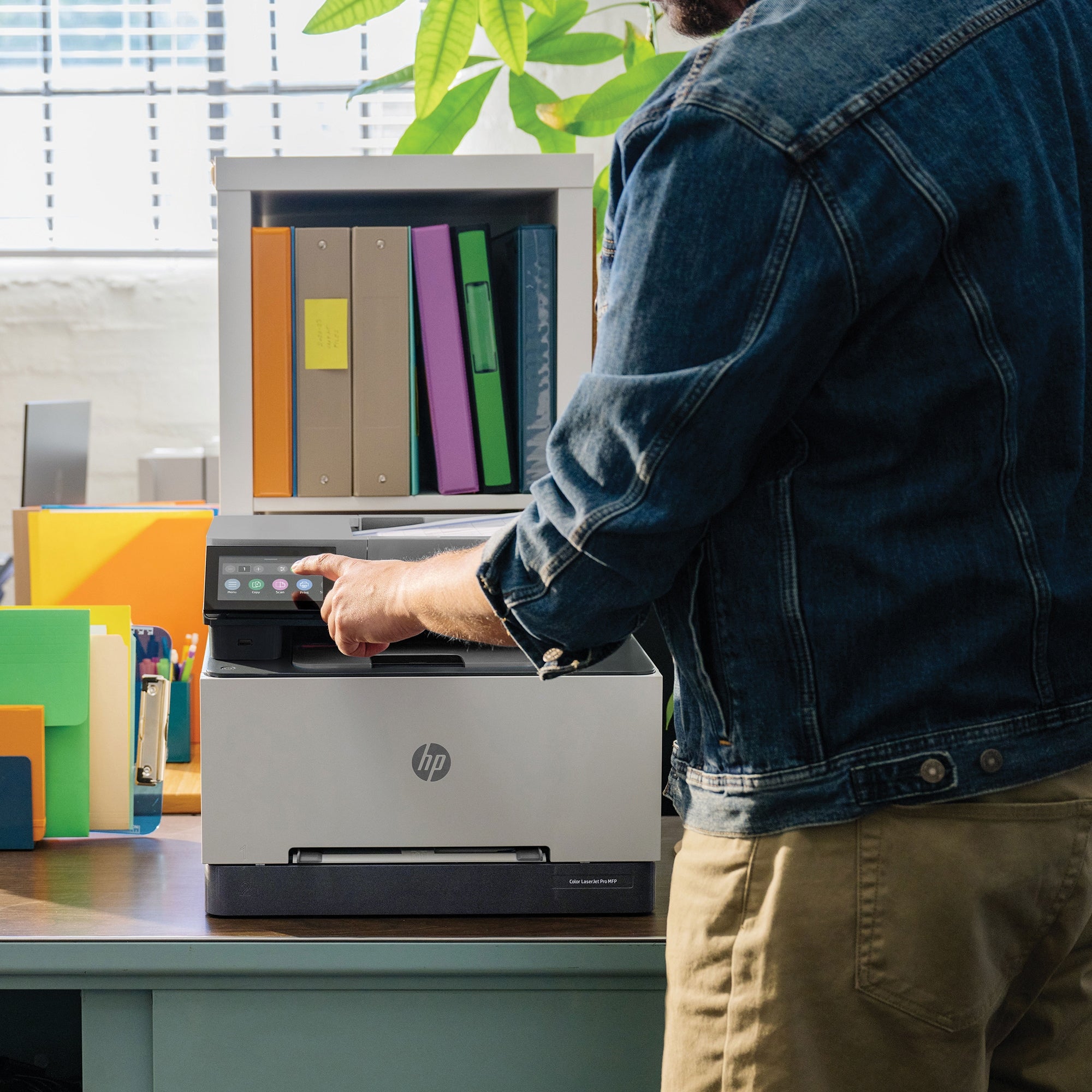 HP Color LaserJet Pro MFP 3303fdn, couleur, imprimante pour petites et moyennes entreprises