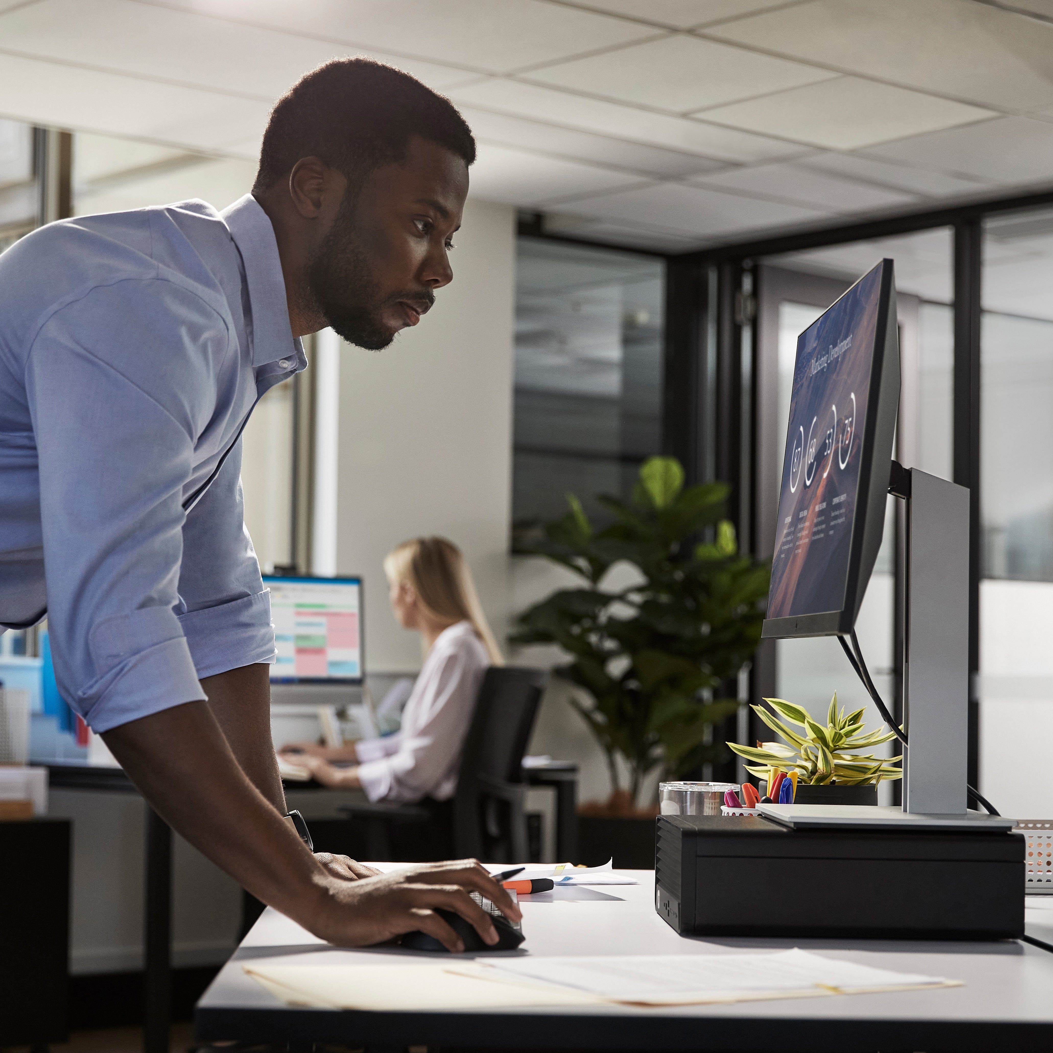 HP Pro 400 G9 Intel® Core™ i5 i5-14500 16 Go DDR5-SDRAM 512 Go SSD Windows 11 Pro SFF PC Noir