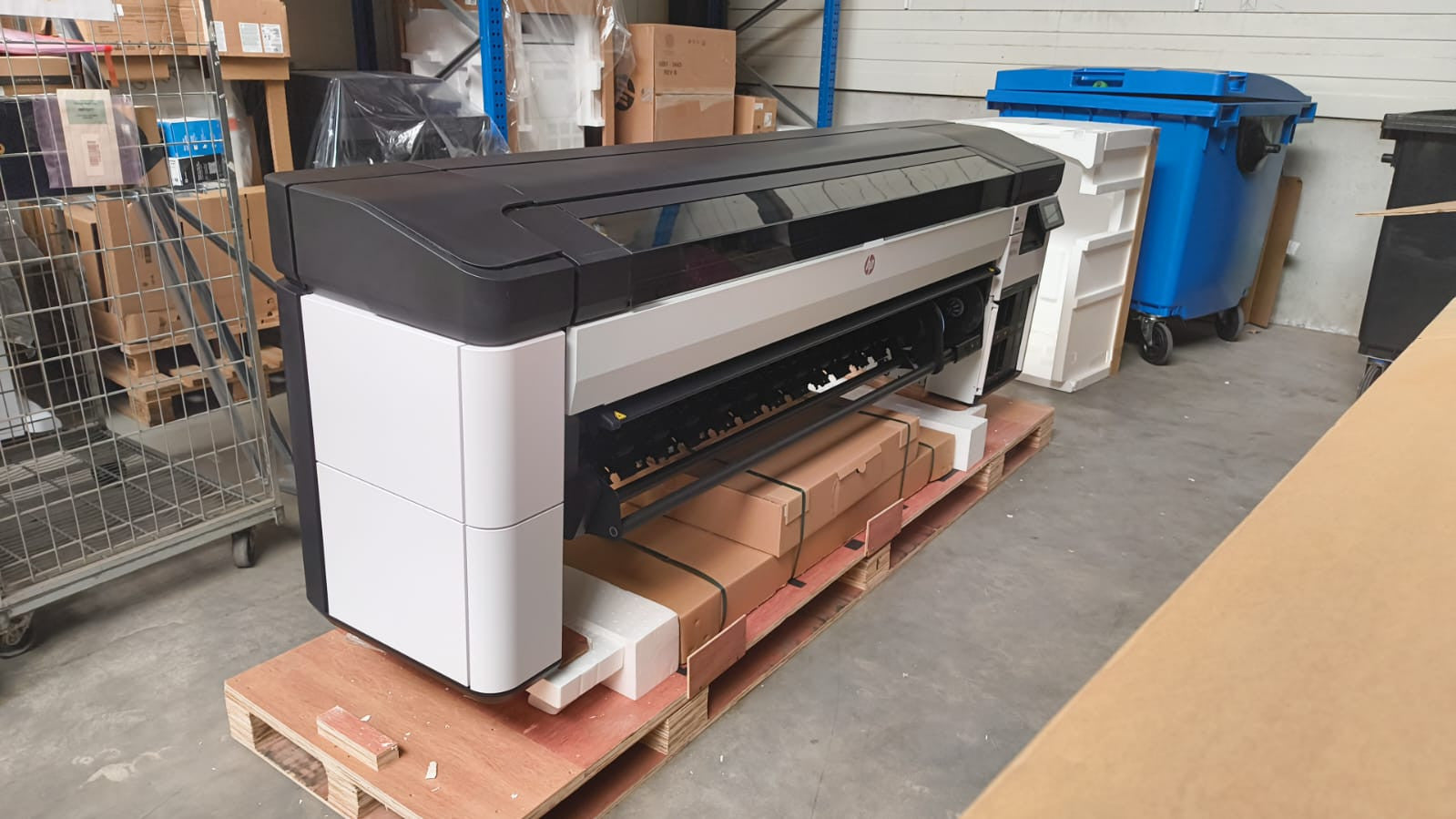 HP Imprimante DesignJet Z6 Pro 64 pouces : UE 2QU25A#B19