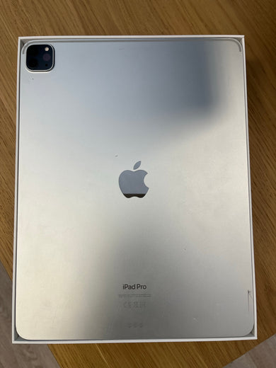 Apple iPad Pro Apple M 128 Go 32,8 cm (12.9") 8 Go Wi-Fi 6E (802.11ax) iPadOS 16 Argent MNXQ3FD/A