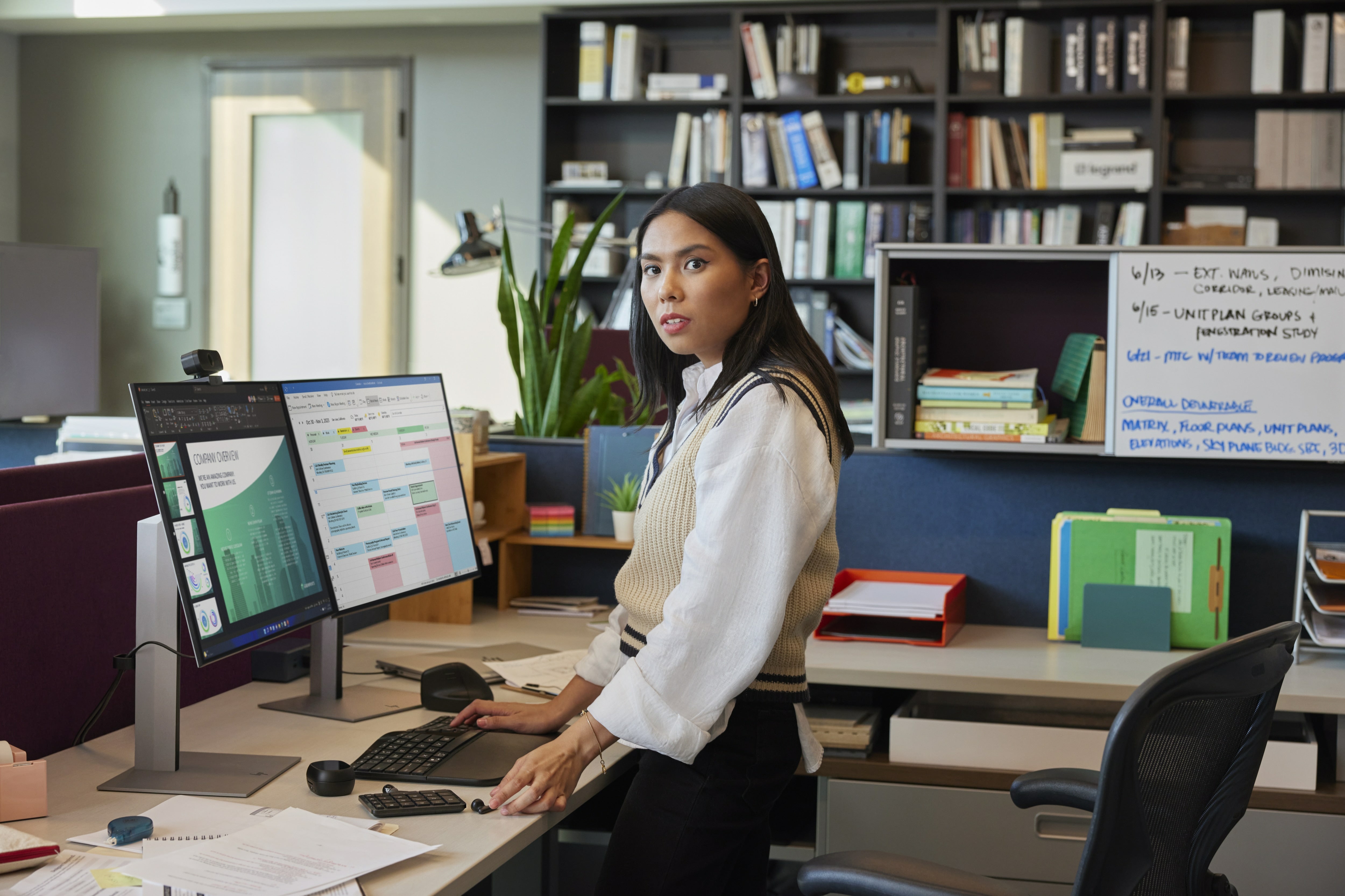 HP Écran WUXGA 24 pouces Série 7 Pro - 724pn 8X534AA#ABB