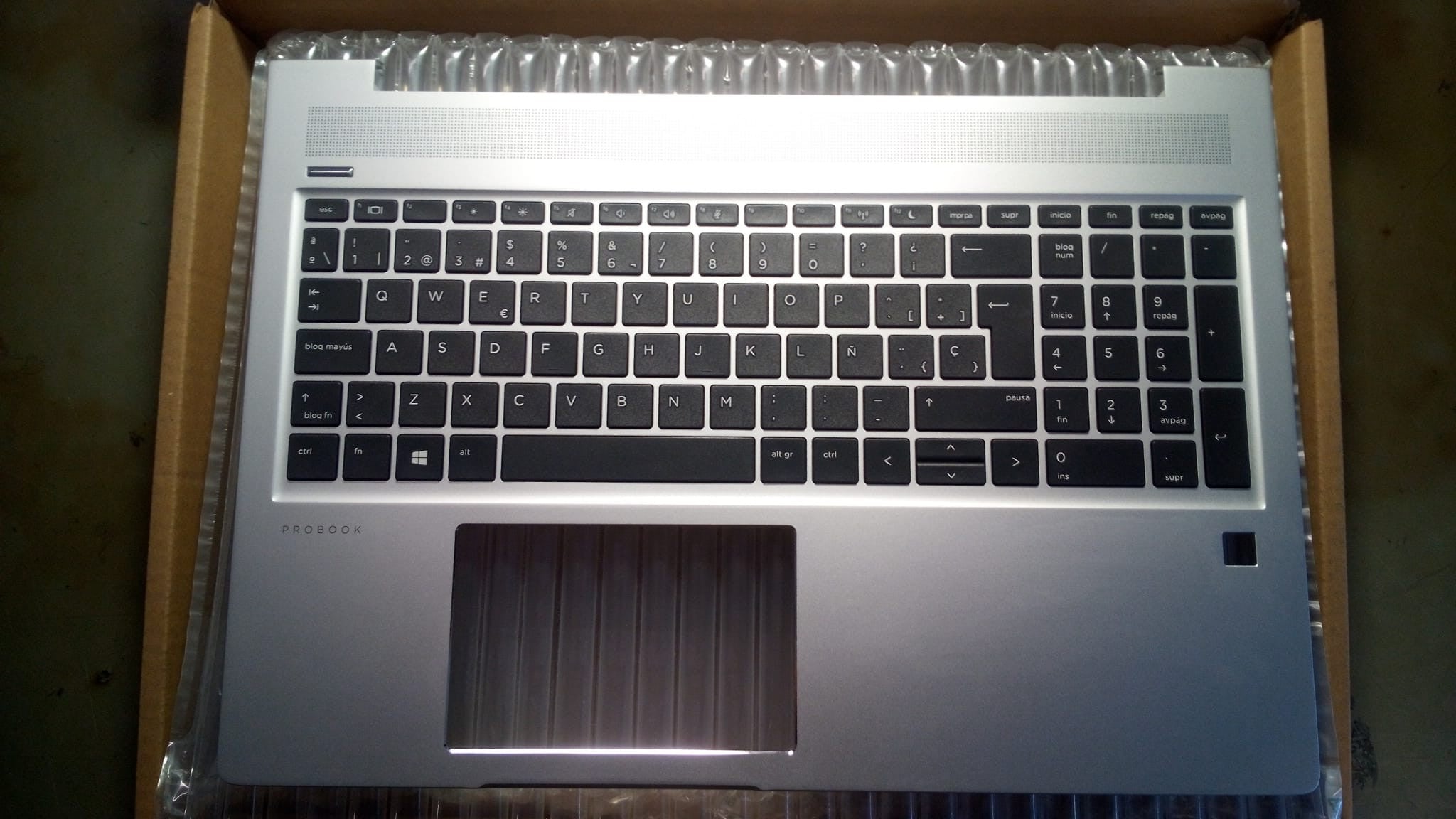 HP L45091-071 Laptop Reserve section Housing foot + Keyboard
